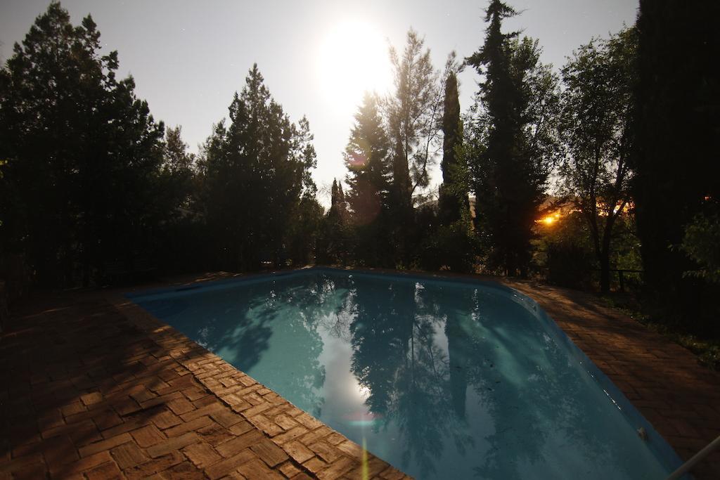 Maison d'hôtes Cortijo El Berrocal à Cazalla de la Sierra Extérieur photo