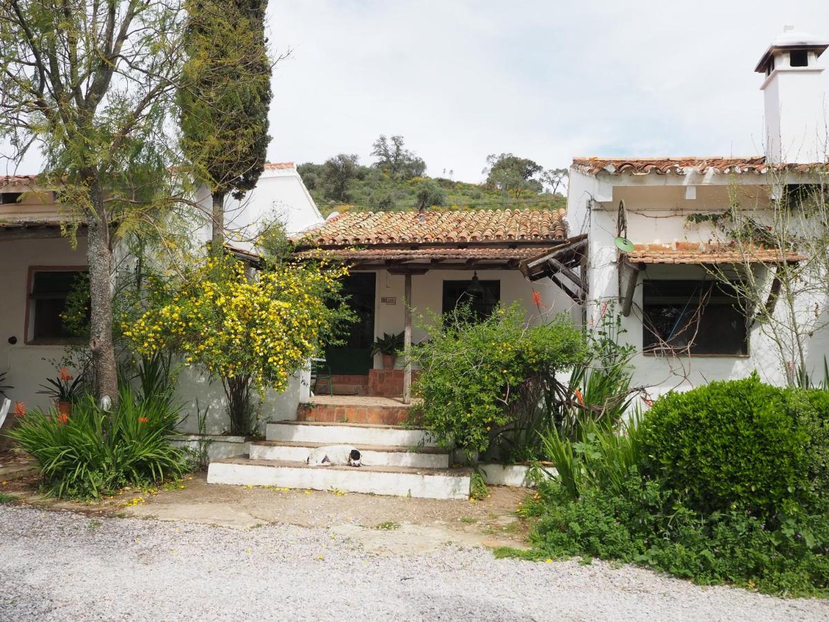 Maison d'hôtes Cortijo El Berrocal à Cazalla de la Sierra Extérieur photo