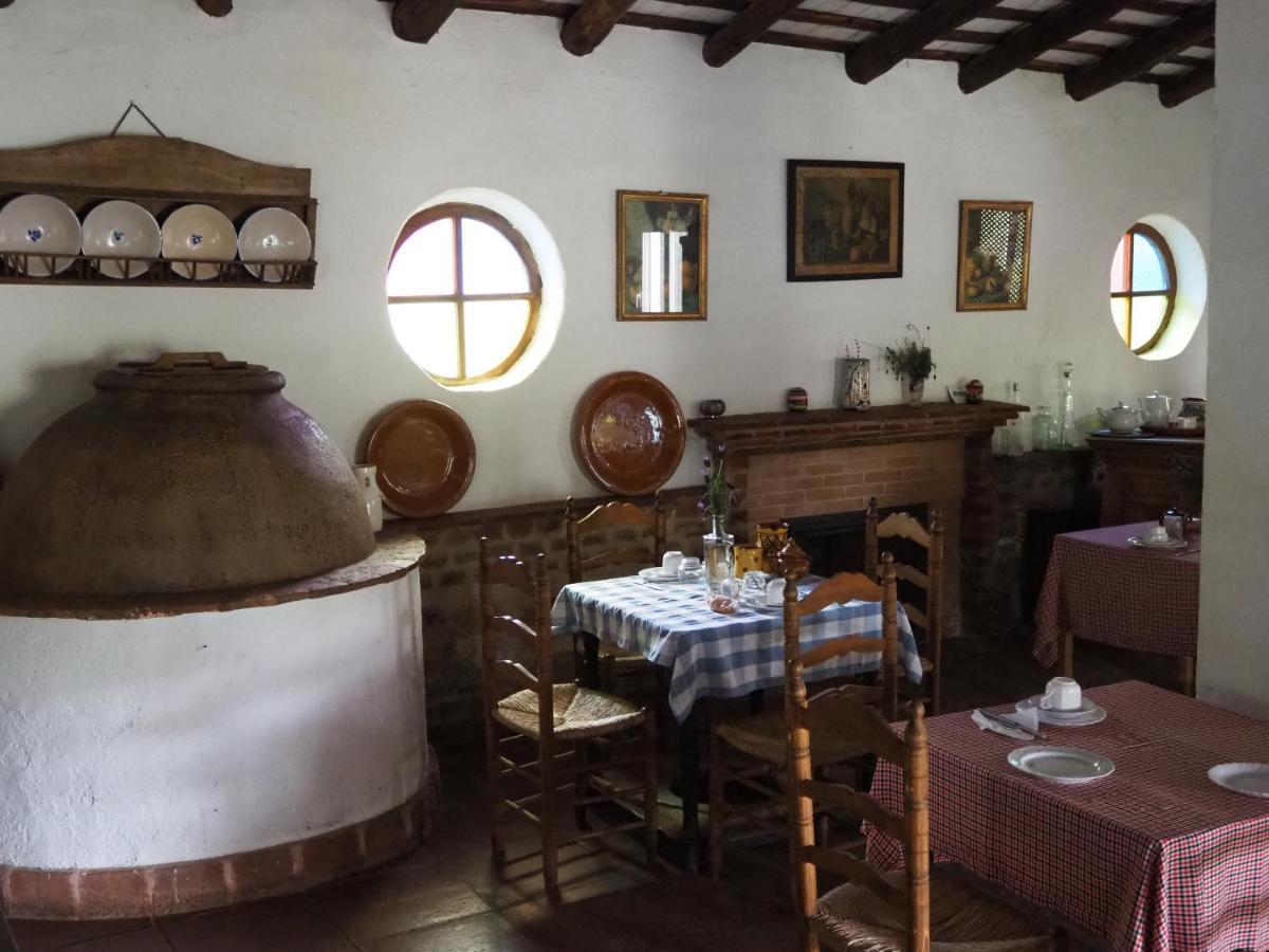 Maison d'hôtes Cortijo El Berrocal à Cazalla de la Sierra Extérieur photo